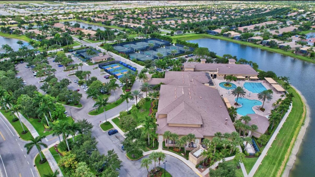 581 Monaco Way, Unit 581 Delray Beach, FL 33446 - Photo 34 of 34 IMG_2641