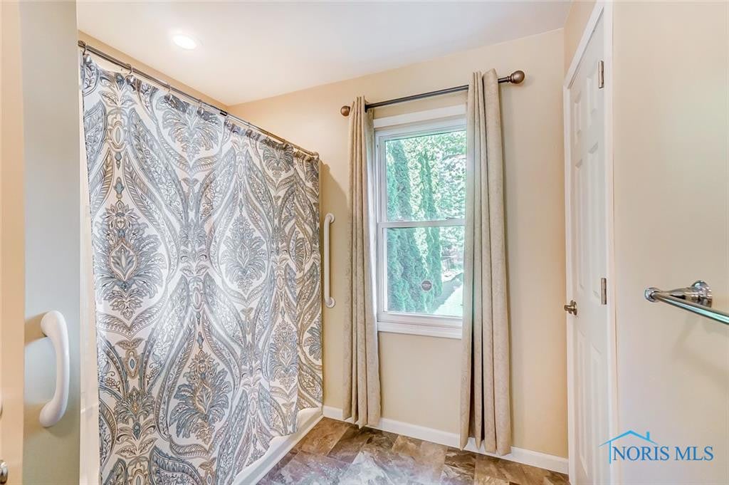 1007 Vanderbilt Road Toledo, OH 43615 - Photo 26 of 50 Gallery Image 26