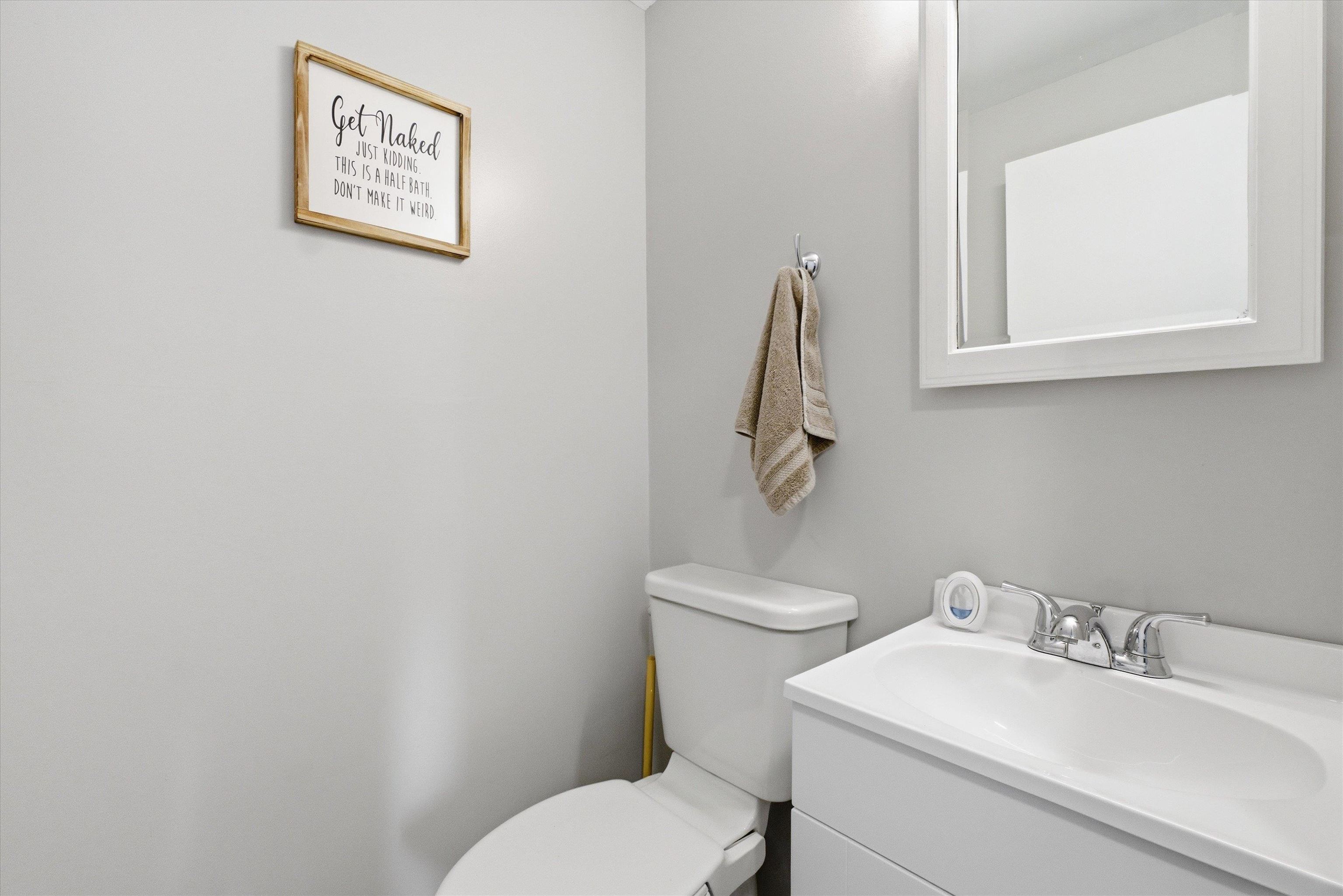 5 Stafford Road Nashua, NH 03062 - Photo 9 of 26 Gallery Image 9
