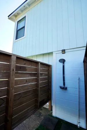 $1,700 | 4027 Surf Drive, Galveston, TX 77554