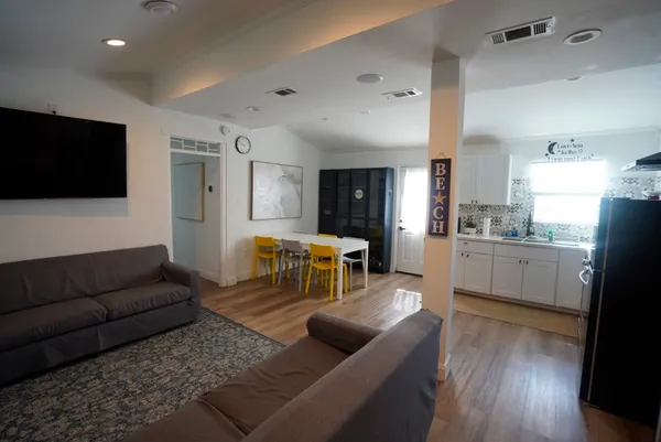 $1,700 | 4027 Surf Drive, Galveston, TX 77554