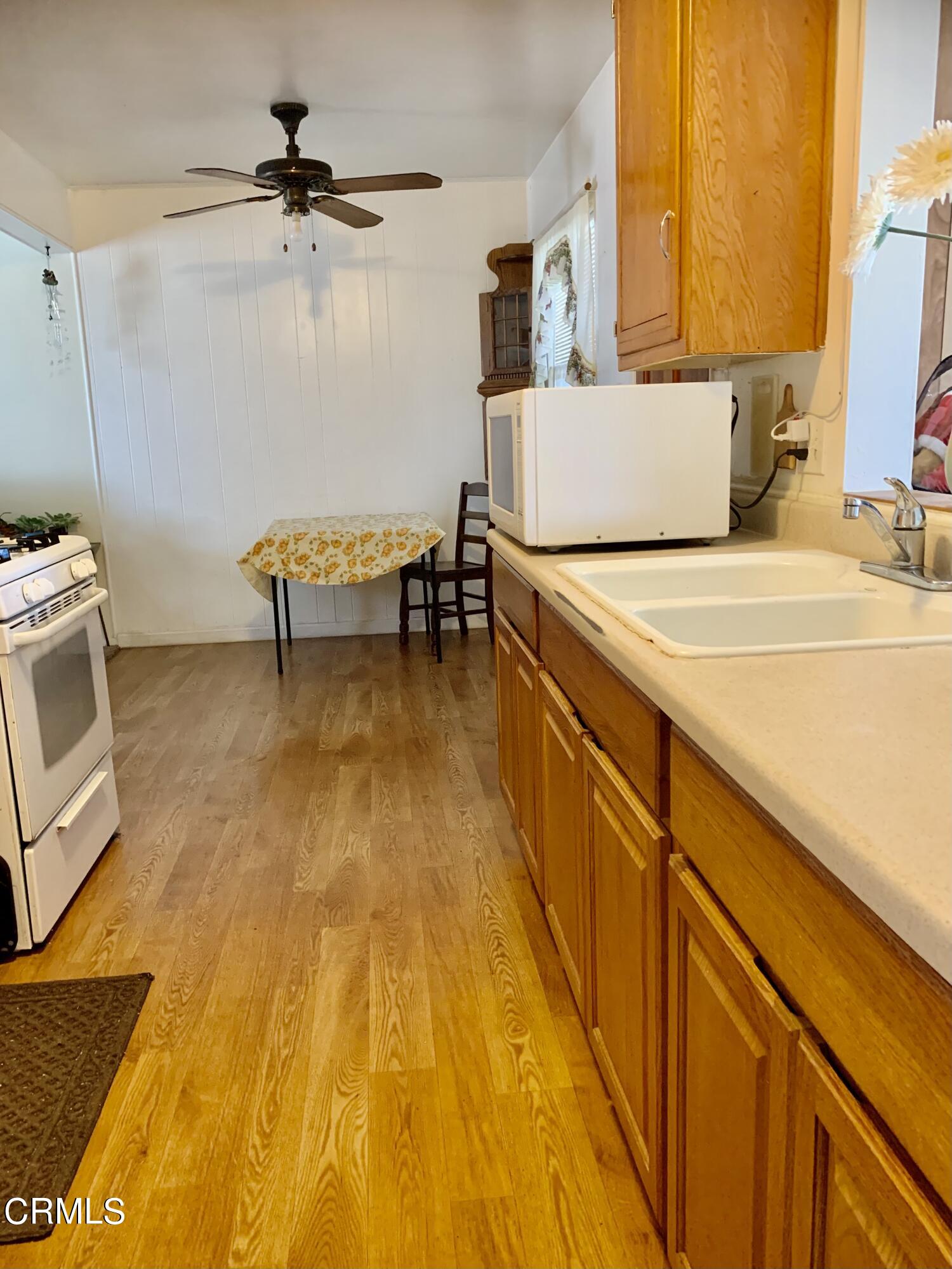 4521 Saviers Road Oxnard, CA 93033 - Photo 3 of 15 IMG_0104