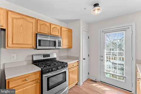 $450,000 | 43374 Greyswallow Terrace, Ashburn, VA 20147