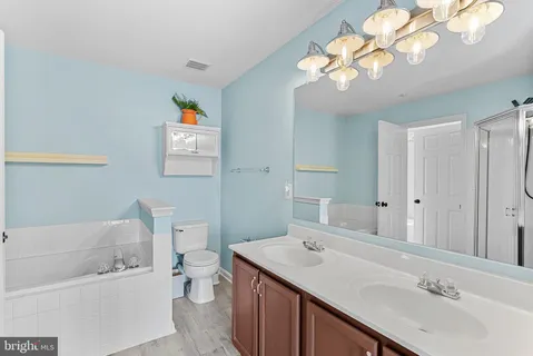 $450,000 | 43374 Greyswallow Terrace, Ashburn, VA 20147