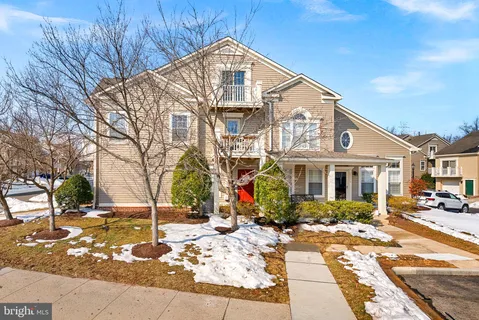 $450,000 | 43374 Greyswallow Terrace, Ashburn, VA 20147