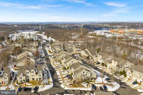 $450,000 | 43374 Greyswallow Terrace, Ashburn, VA 20147