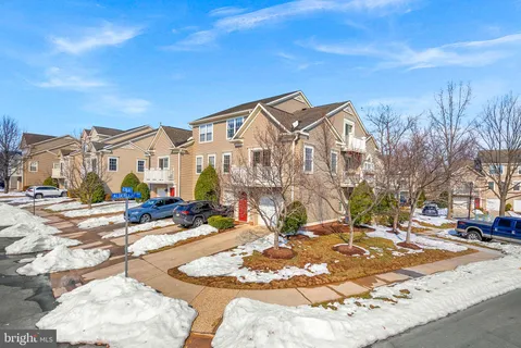 $450,000 | 43374 Greyswallow Terrace, Ashburn, VA 20147