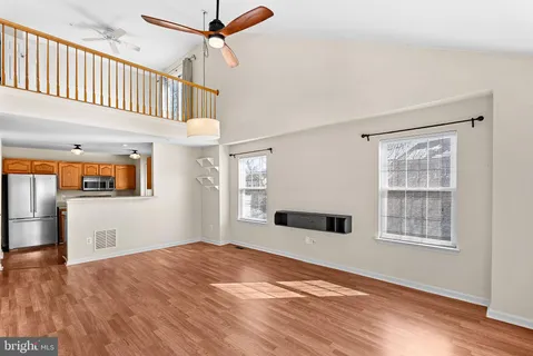 $450,000 | 43374 Greyswallow Terrace, Ashburn, VA 20147