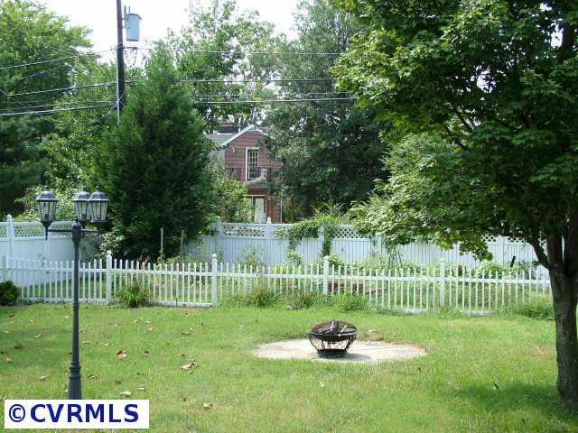6010 Rois Road Richmond, VA 23227 - Photo 7 of 10 Gallery Image 7