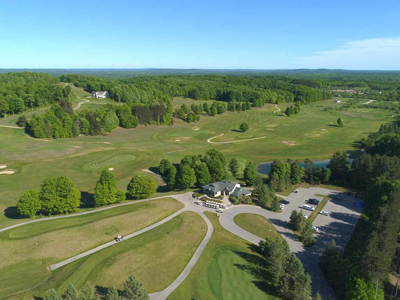 4 Heather Ridge Trail Beulah, MI 49617 - Photo 7 of 10