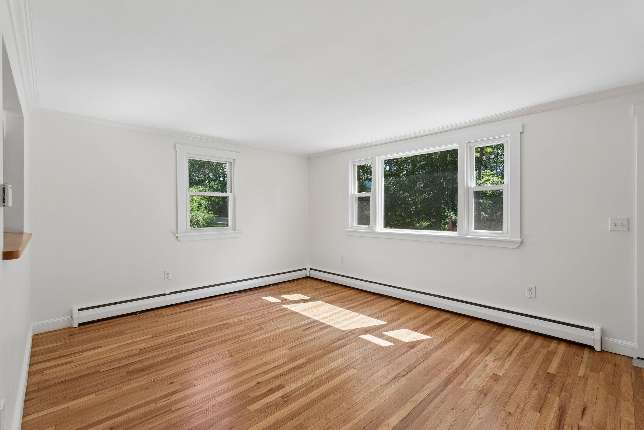 67 Fowler Road Cape Elizabeth, ME 04107 - Photo 3 of 24