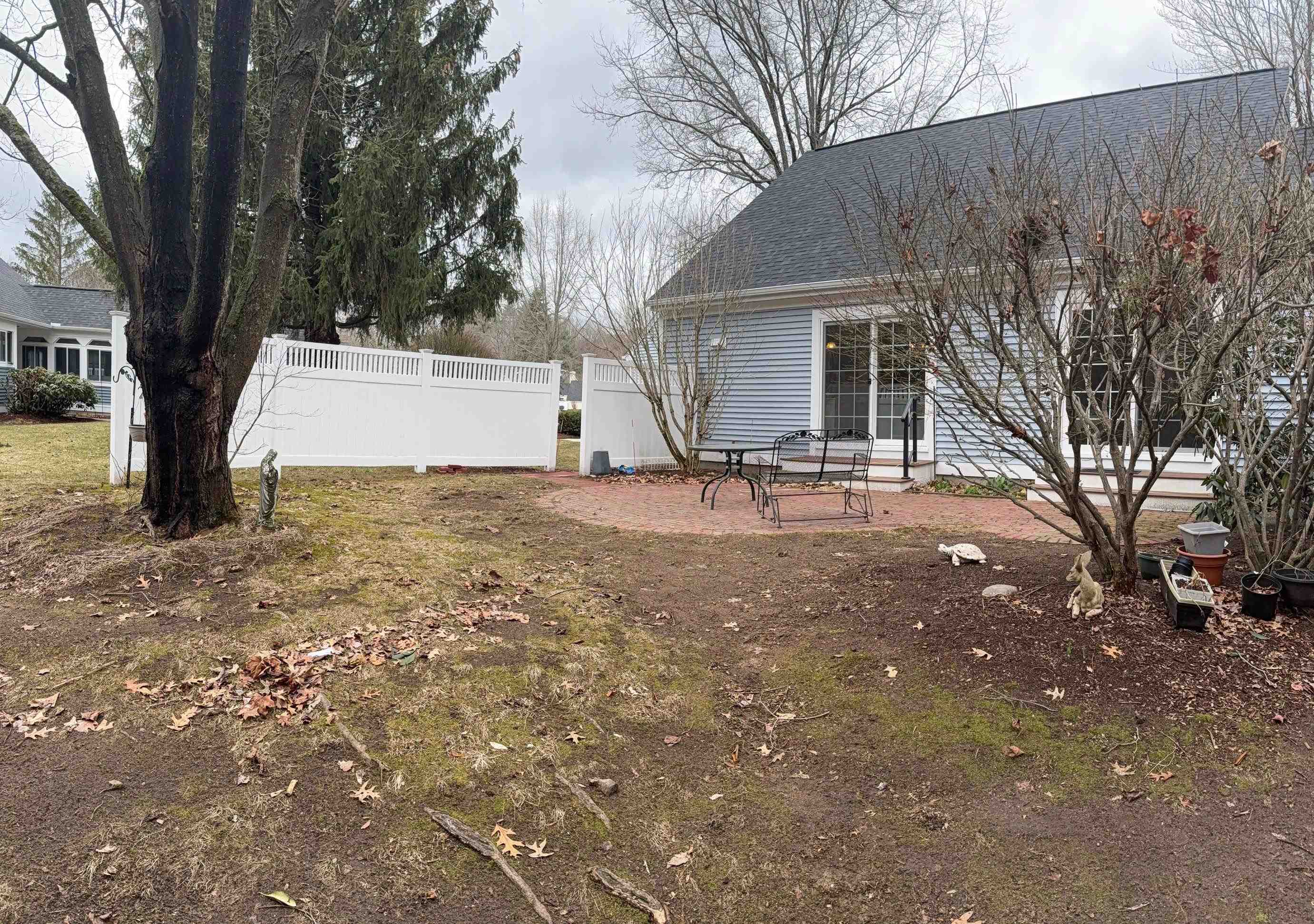555 Straw Hill Road Manchester, NH 03104 - Photo 19 of 19