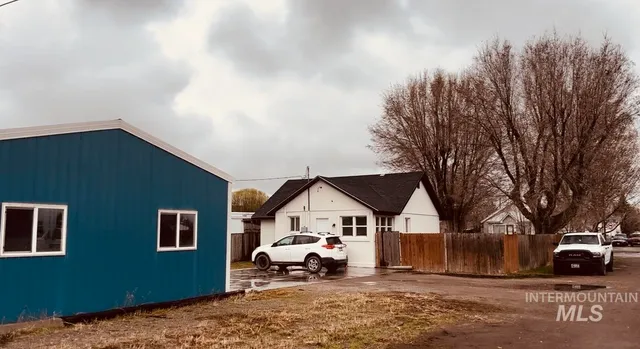 $225,000 | 203 East Idaho Street, Paul, ID 83347