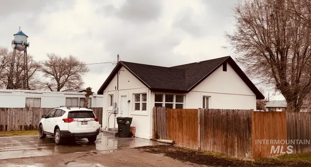 $225,000 | 203 East Idaho Street, Paul, ID 83347