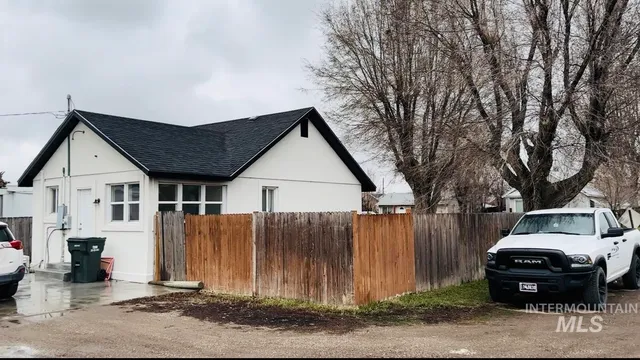 $225,000 | 203 East Idaho Street, Paul, ID 83347