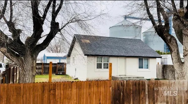 $225,000 | 203 East Idaho Street, Paul, ID 83347