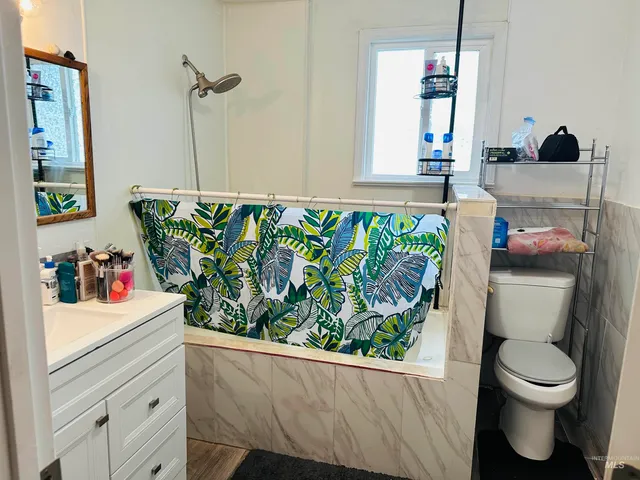 $225,000 | 203 East Idaho Street, Paul, ID 83347