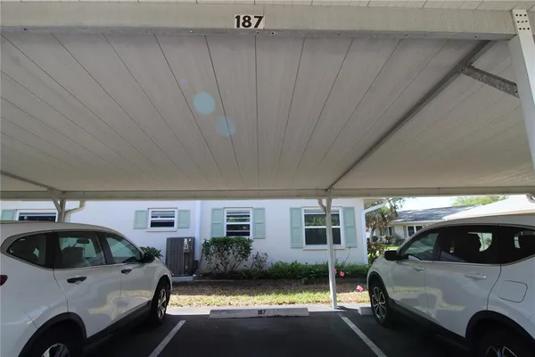 $1,550 | 2202 Clubhouse Drive, Unit 187, Sun City Center, FL 33573