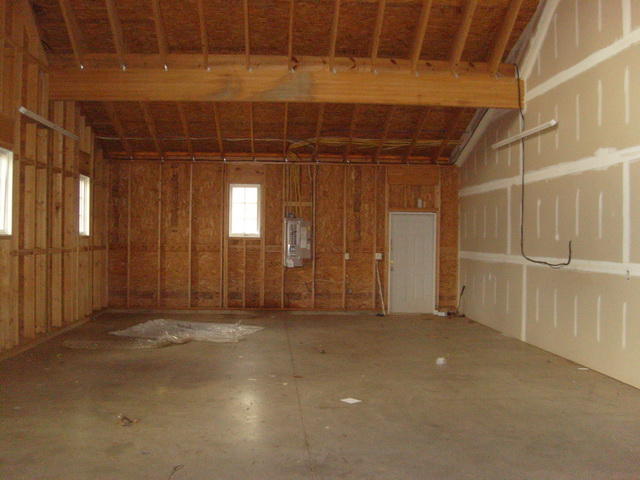 7541 Peaks Road Bedford, VA 24523 - Photo 12 of 28 SDF54189_046