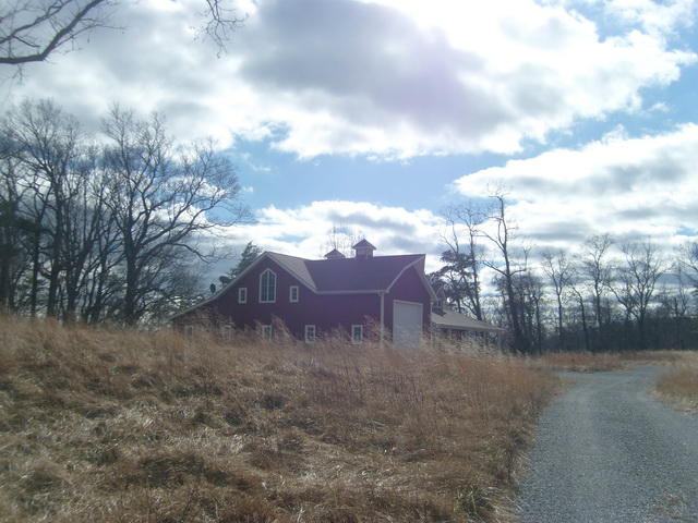 7541 Peaks Road Bedford, VA 24523 - Photo 4 of 28 SDF54189_013