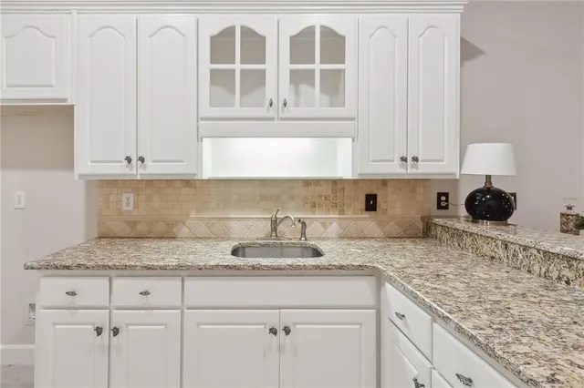 $995,000 | 5105 Deerlake Drive, Alpharetta, GA 30005