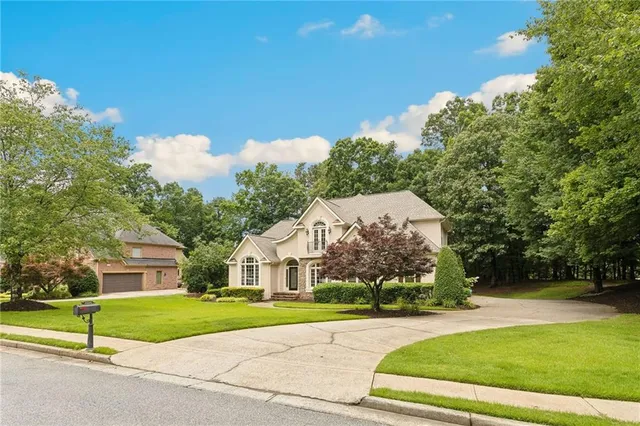 $995,000 | 5105 Deerlake Drive, Alpharetta, GA 30005