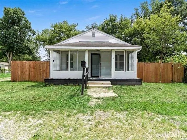 $62,999 | 1017 South Park Avenue, Marion, IN 46953