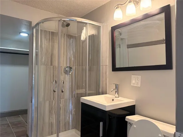 $2,000 | 4516 Rainbow Boulevard, Kansas City, KS 66103