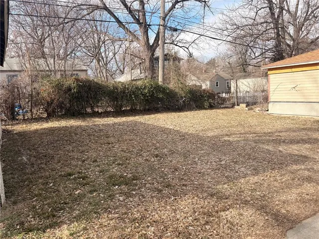 $2,000 | 4516 Rainbow Boulevard, Kansas City, KS 66103