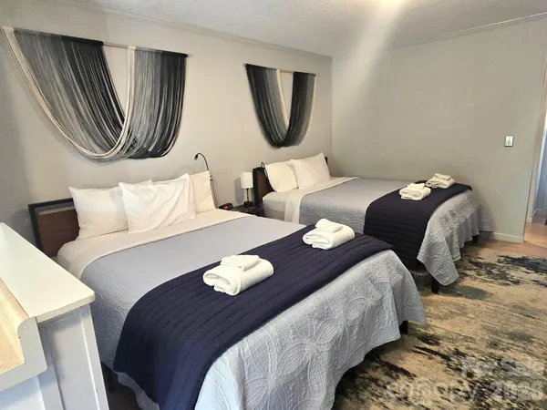$99,900 | 160 Whitney Boulevard, Unit 4, Lake Lure, NC 28746