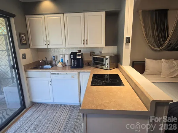 $99,900 | 160 Whitney Boulevard, Unit 4, Lake Lure, NC 28746