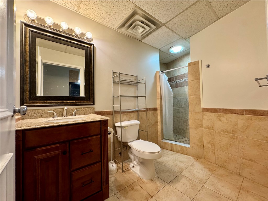 241 Norris Drive Rochester, NY 14610 - Photo 9 of 12