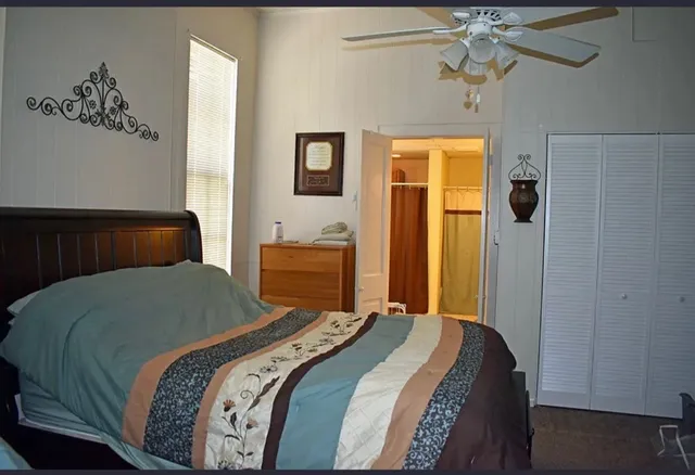 $157,000 | 735 Center Street, Henderson, KY 42420