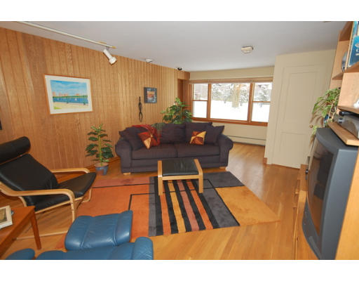 61 Simonds Road Lexington, MA 02420 - Photo 8 of 15