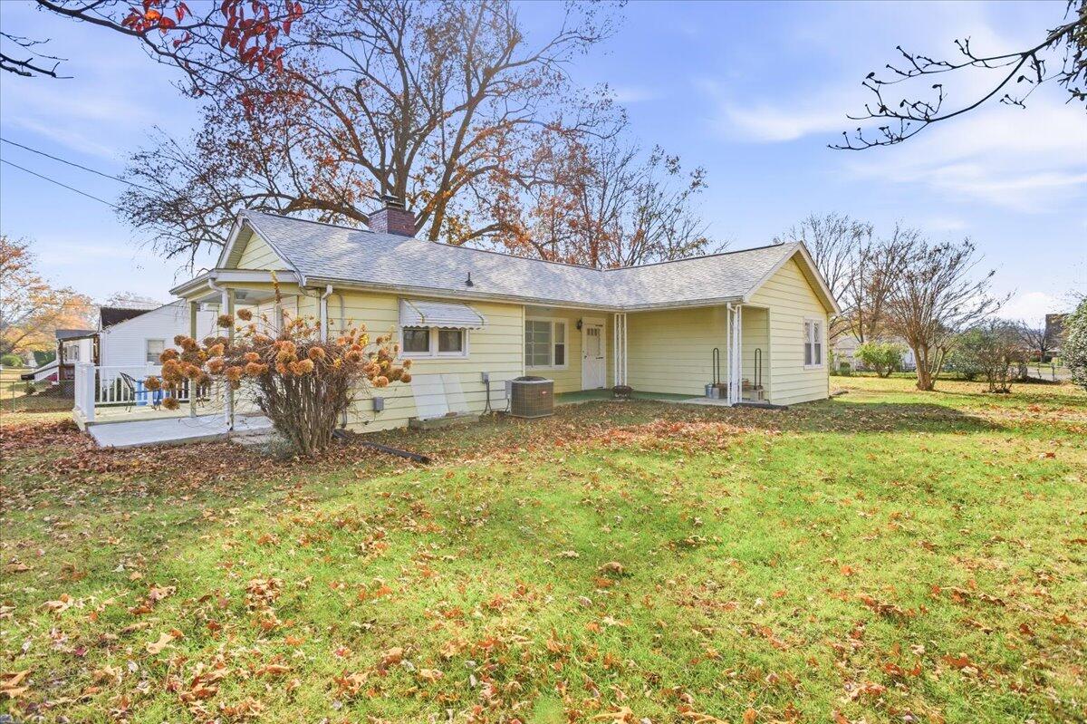 4950 Fralin Road Northwest Roanoke, VA 24012 - Photo 2 of 27 Home