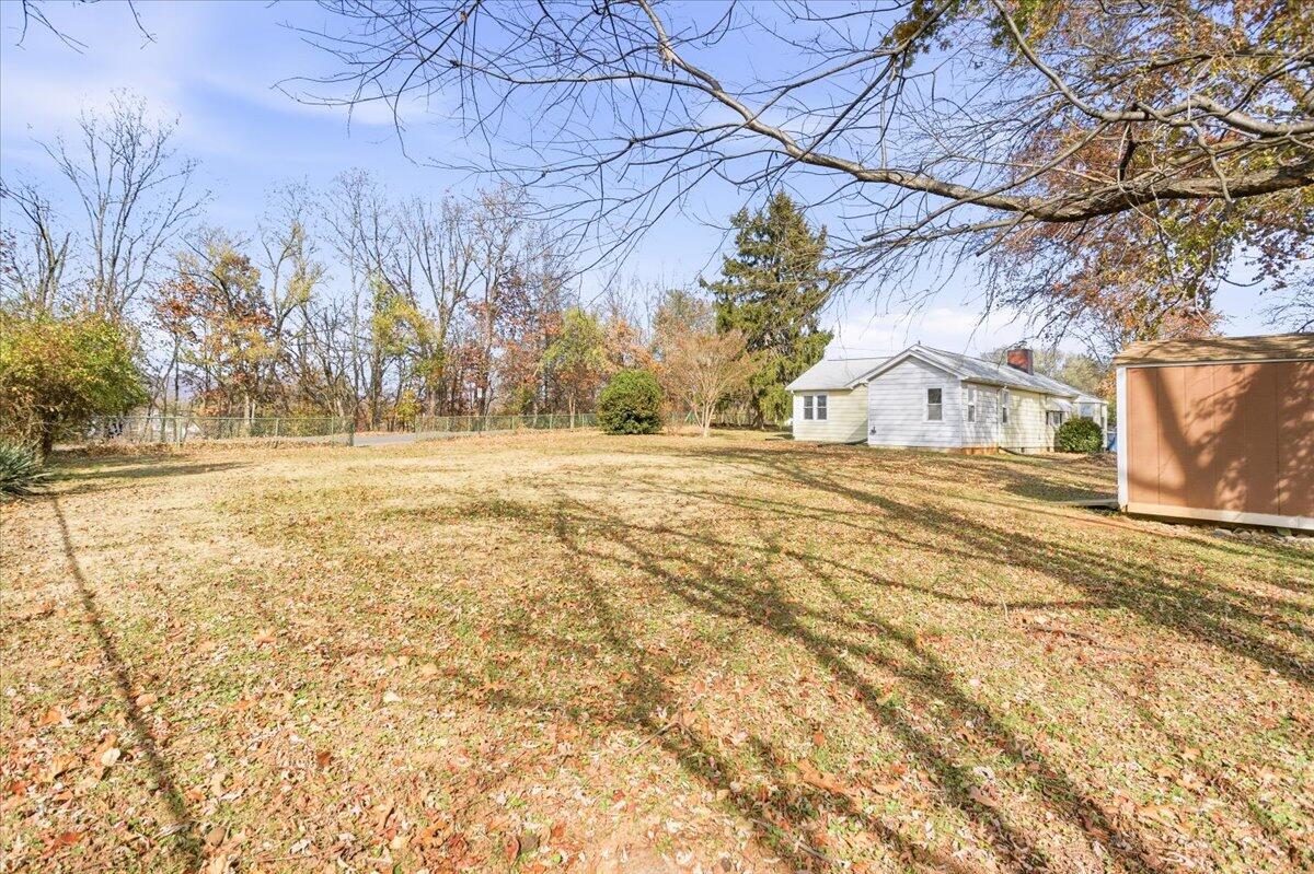 4950 Fralin Road Northwest Roanoke, VA 24012 - Photo 24 of 27 Yard