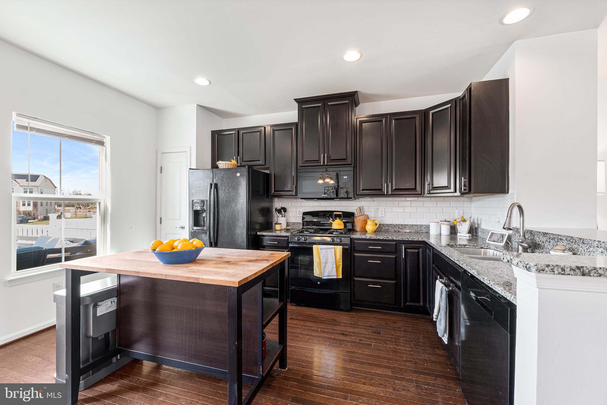 329 Iannelli Road Clarksboro, NJ 08020 - Photo 3 of 24
