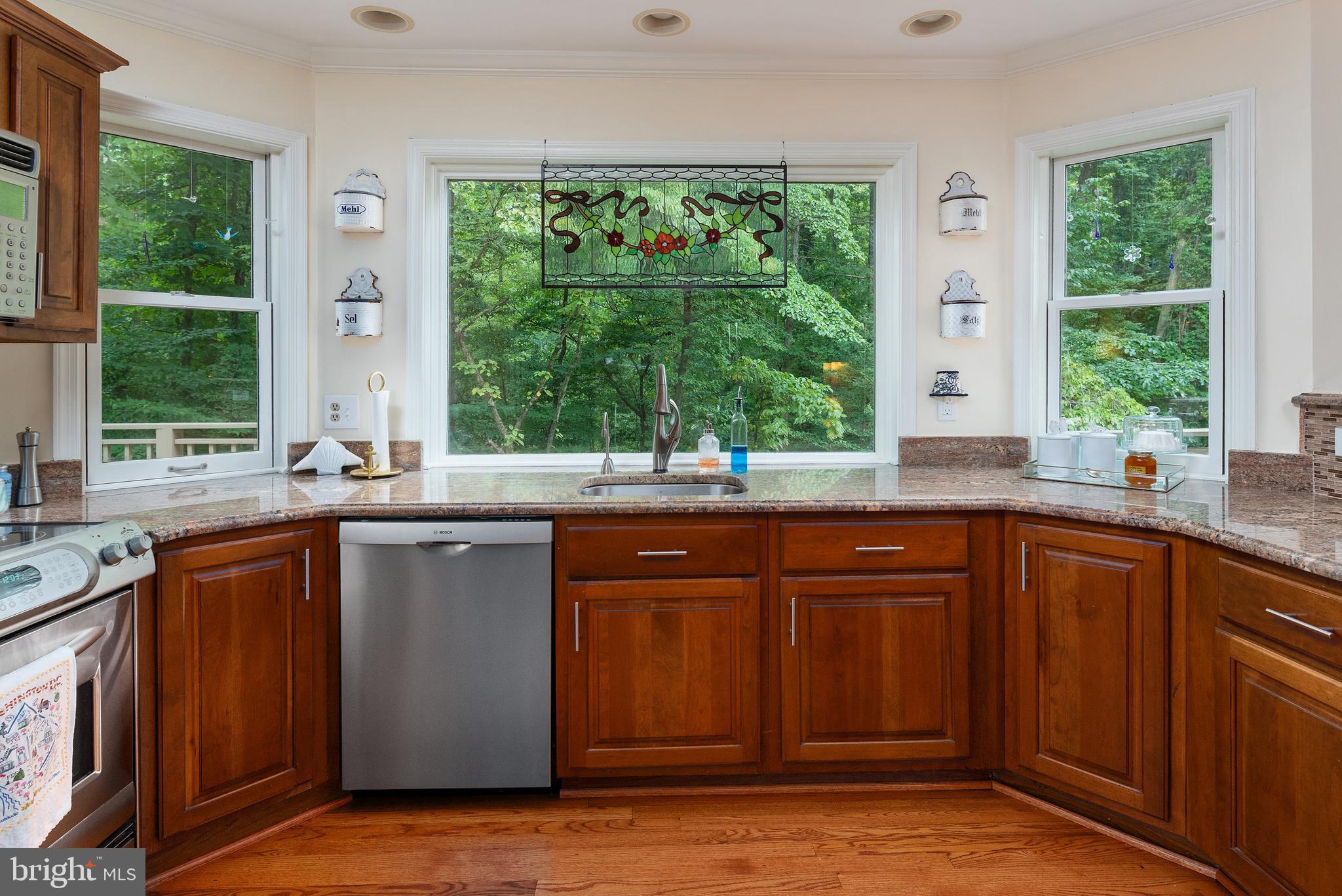 1936 High Ridge Road Annapolis, MD 21409 - Photo 14 of 75 Recessed lights and stainless appliances.
