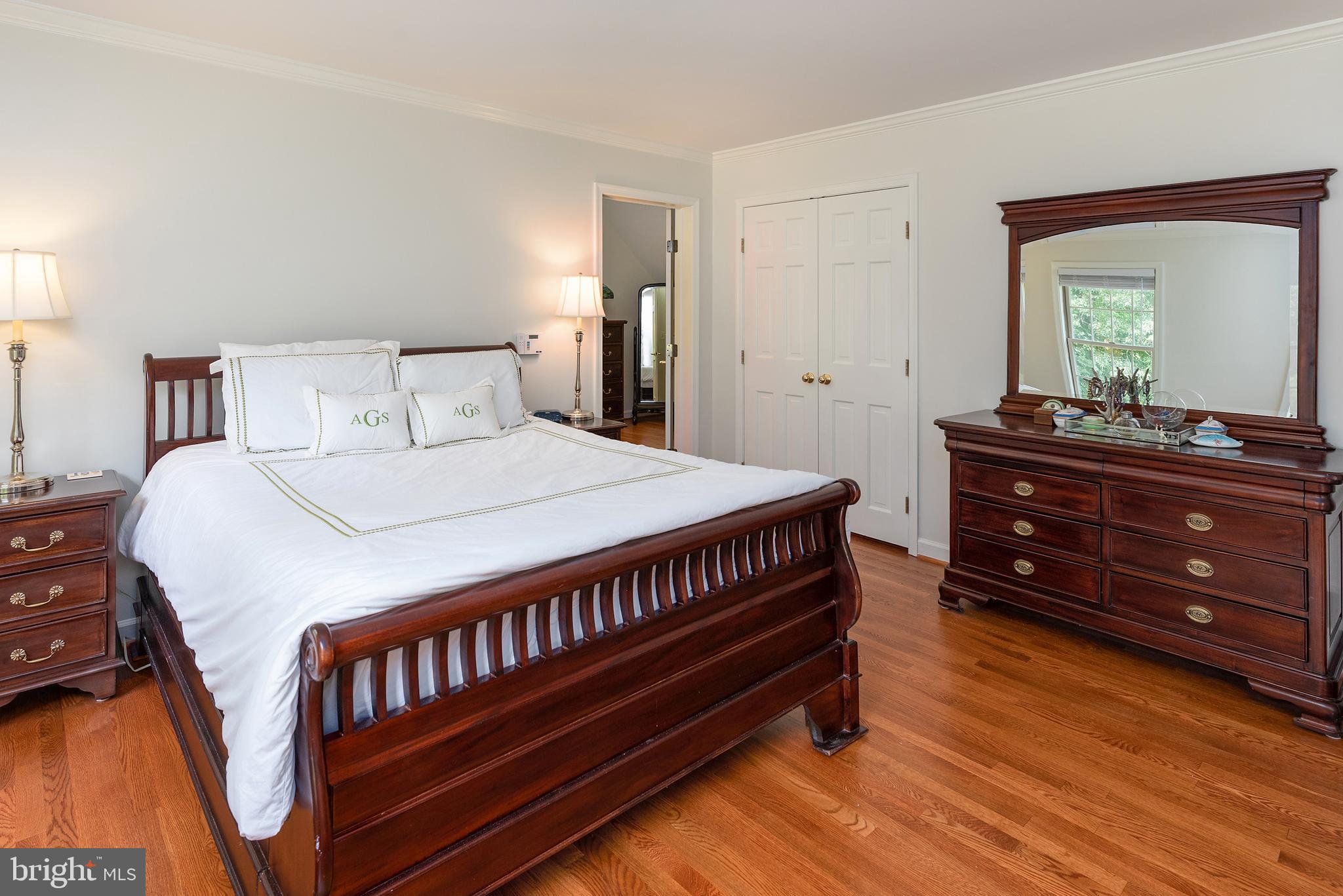 1936 High Ridge Road Annapolis, MD 21409 - Photo 16 of 75 Master easily allows for a king bed and bureaus.