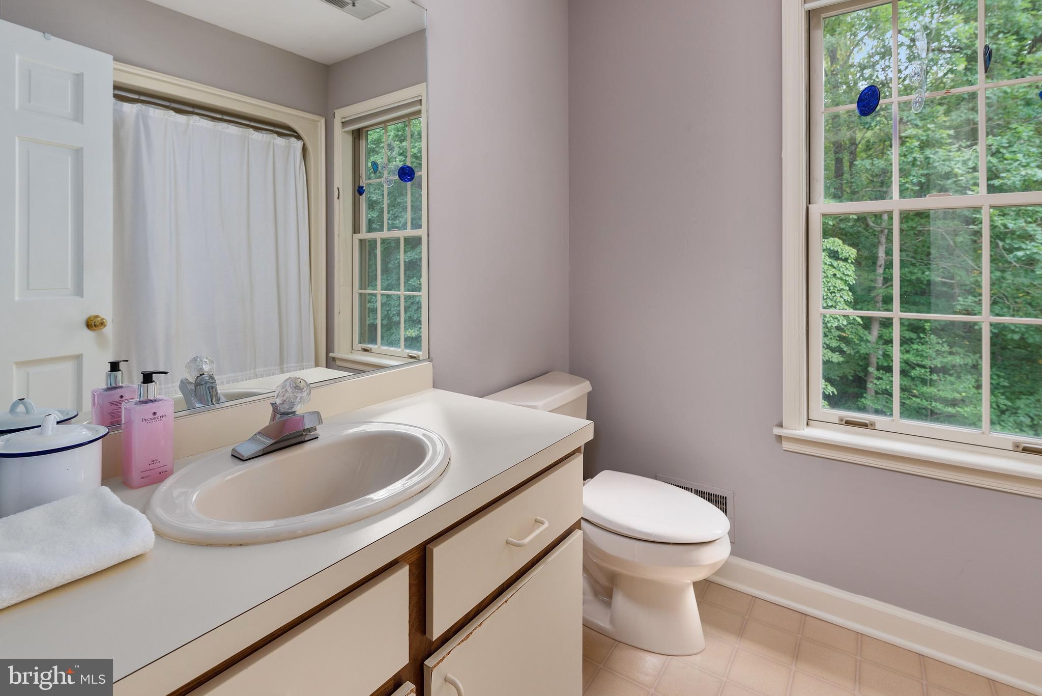 1936 High Ridge Road Annapolis, MD 21409 - Photo 24 of 75 One of the 3.5 baths in this large home.