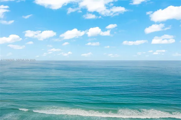 $15,000 | 15901 Collins Avenue, Unit 2104, Sunny Isles Beach, FL 33160