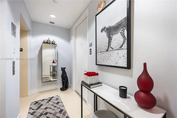 $15,000 | 15901 Collins Avenue, Unit 2104, Sunny Isles Beach, FL 33160