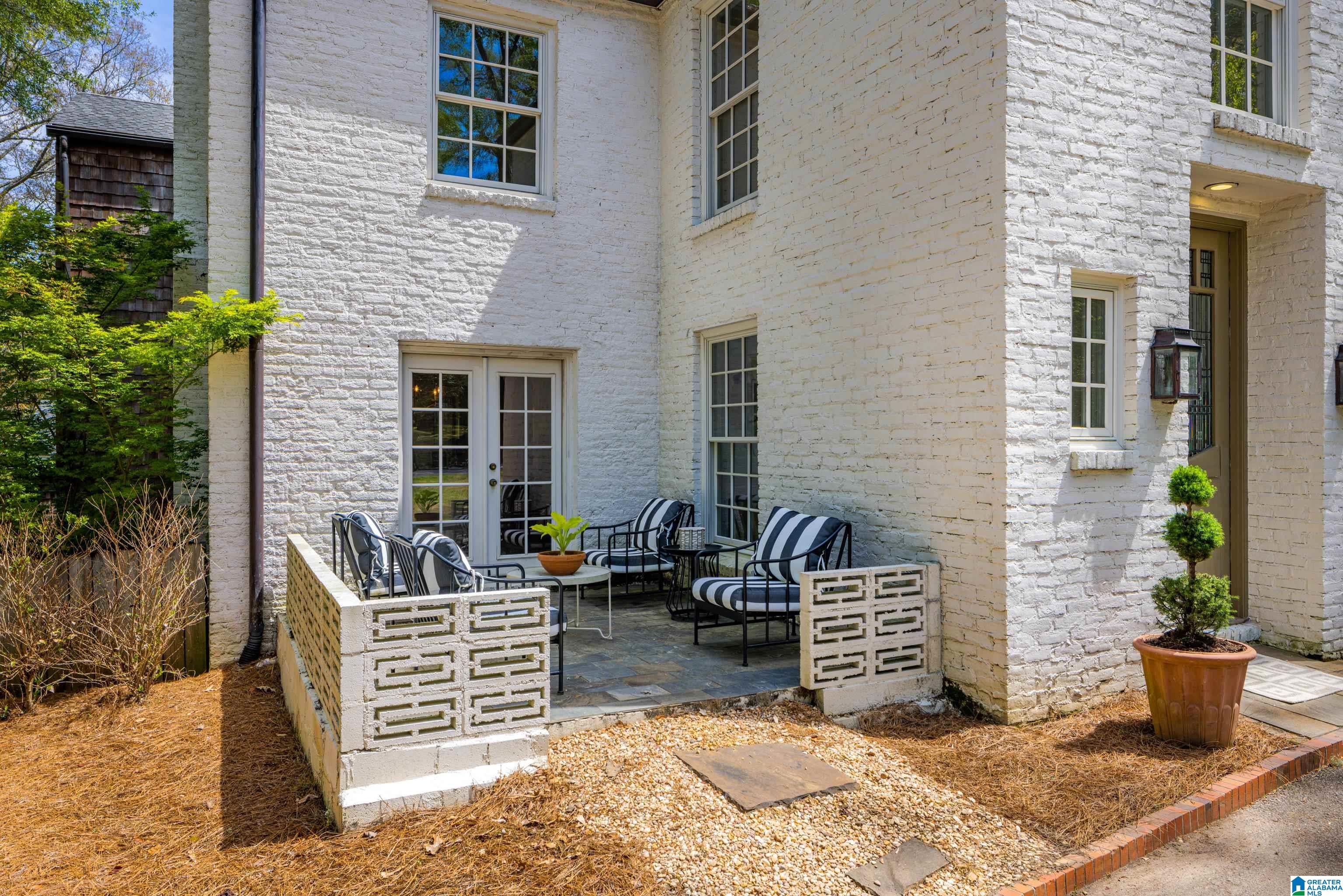 17 Pine Crest Road Birmingham, AL 35223 - Photo 5 of 73