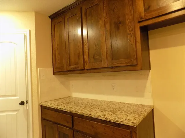 $339,900 | 506 Pecan Tree Court, Poolville, TX 76487