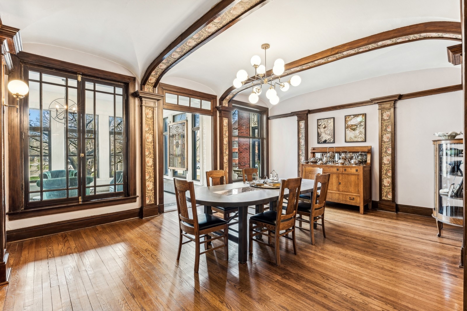 851 East Drexel Square, Unit 1A Chicago, IL 60615 - Photo 10 of 21 a view of a dining room with furniture window and wooden floor