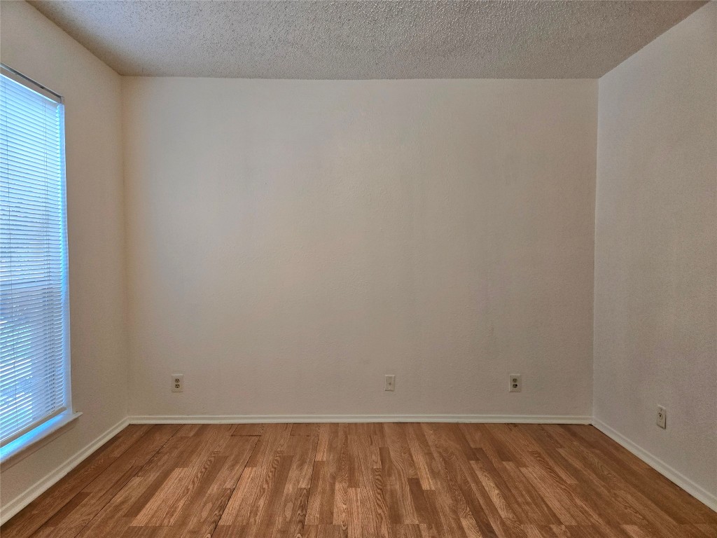 1404 Matthews Lane, Unit A Austin, TX 78745 - Photo 9 of 13 a view of a room
