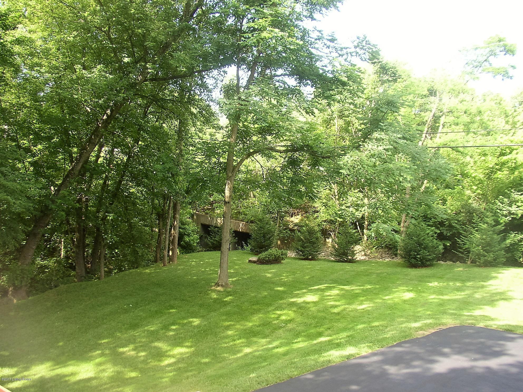8900 Collingwood Road Louisville, KY 40299 - Photo 25 of 34 P1010635 (3)