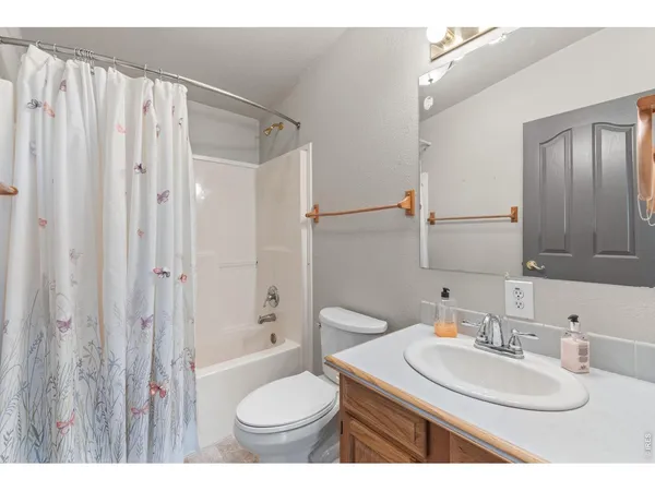 $990,000 | 26942 County Road 62 1/2, Greeley, CO 80631