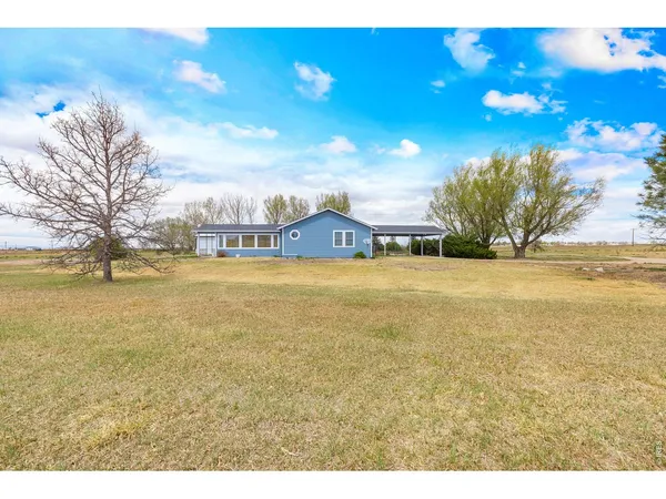 $990,000 | 26942 County Road 62 1/2, Greeley, CO 80631
