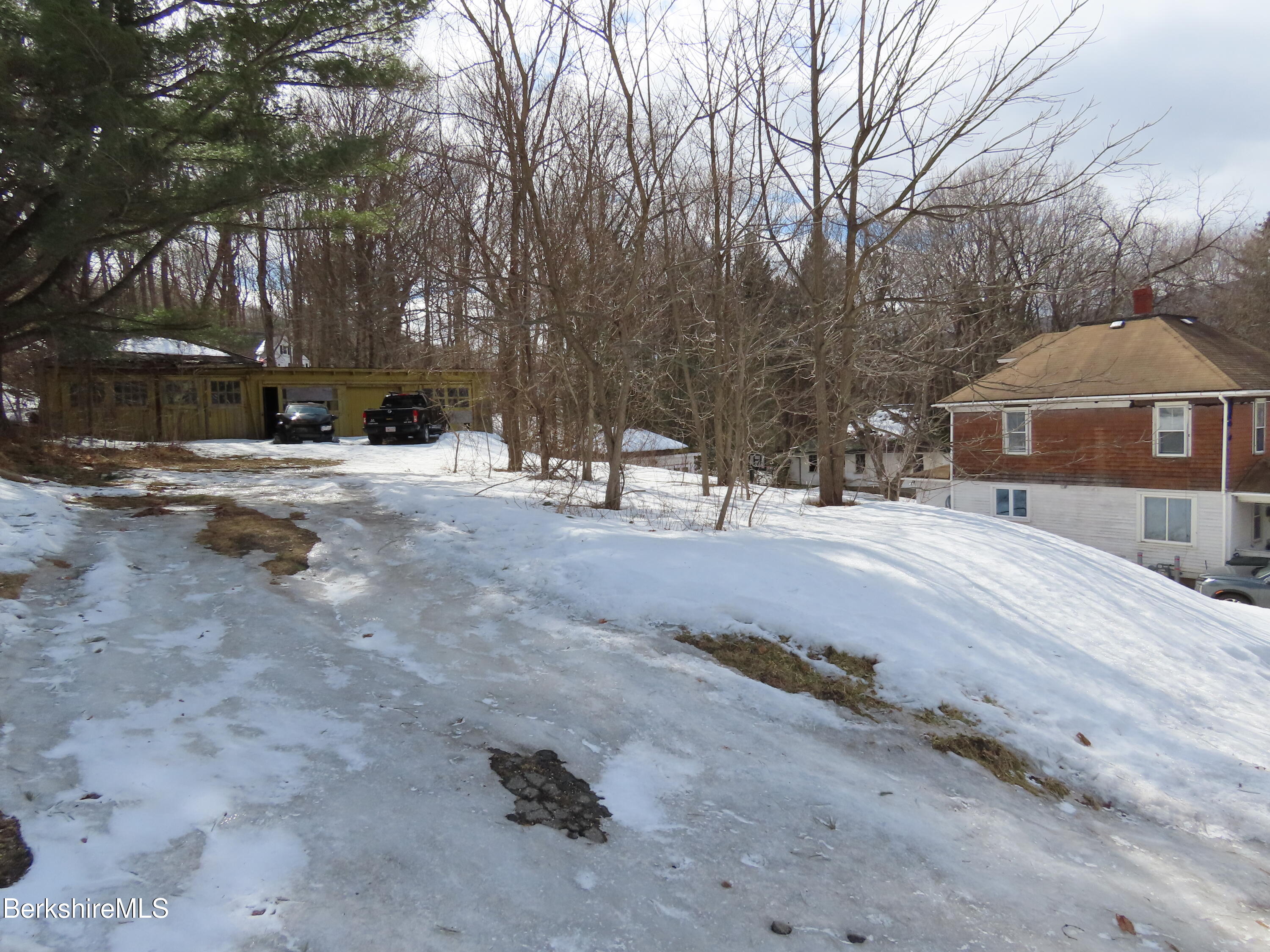 35 Randall Street Adams, MA 01220 - Photo 35 of 43 IMG_6527